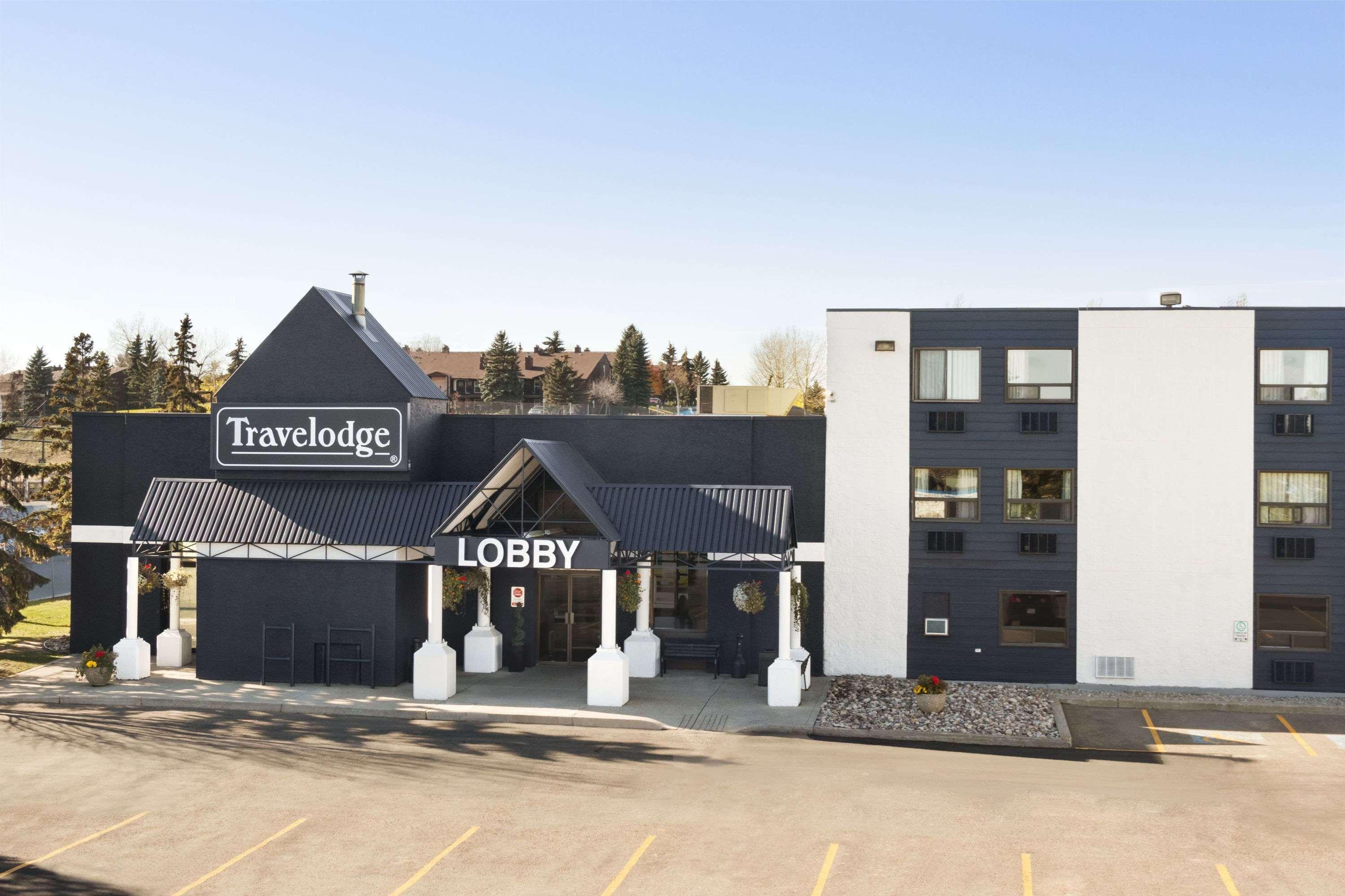 Travelodge By Wyndham Edmonton South Exterior photo
